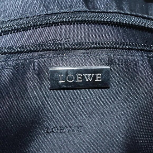 LOEWE Anagram Americana 28 Hand Bag Leather Cream Silver Auth - Picture 13 of 16